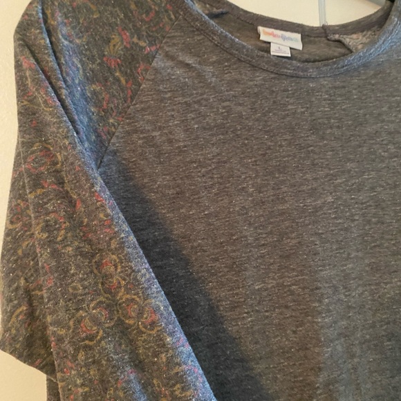 LuLaRoe Randy Raglan Sleeve Top - Picture 6 of 8